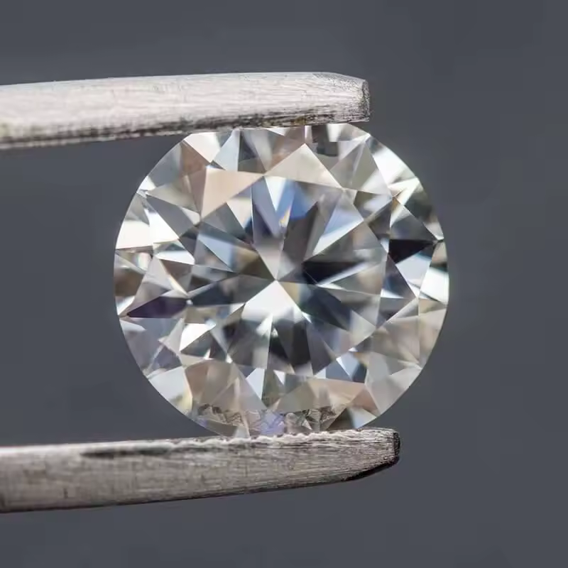 Moissanite Round (Redondo)